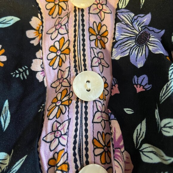 **CUPSHE** Mini Summer Dress V Neck A-Line Ruching Flared Sleeve Boho M - Picture 5 of 7